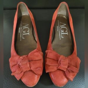AGL Shimmering Red Suede Ballet Flats with Double Bow, Size 35.5